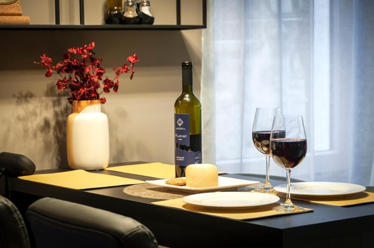 Bella Campagna - Luxury Two Bedroom Apartment *