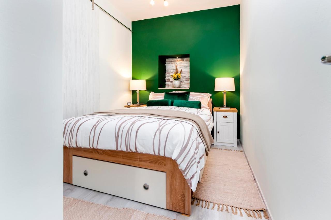 Bella Campagna - Luxury Two Bedroom